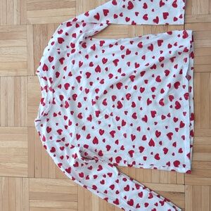 Zara girls size 9 off white/cream and red hearts long sleeve shirt